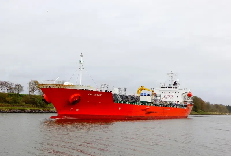 FSL LONDON Tanker IMO 9340465 photo 7