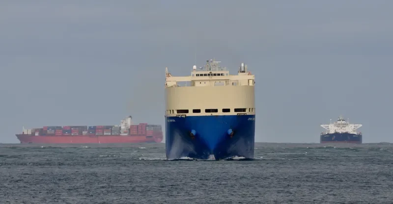 GRAND CHAMPION Ro-Ro IMO 9340570 photo 10