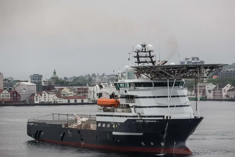 COMMANDER Multi-Purpose Vessel IMO 9340609 photo 3