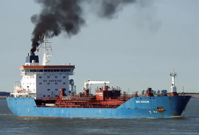 BRO NISSUM Tanker IMO 9340623 photo 9