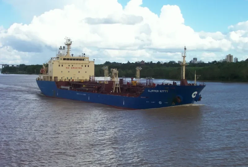 CURACAO TRADER Tanker IMO 9340908 photo 7