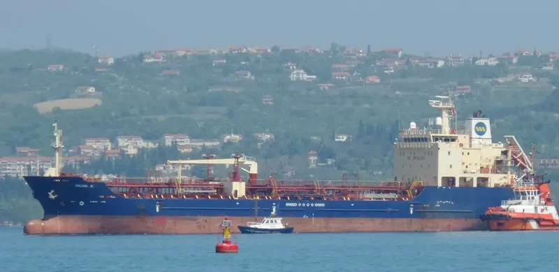 SALINA M Tanker IMO 9340910 photo 10