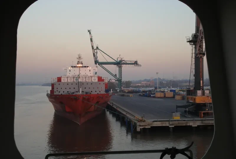 DELOS WAVE Container Ship IMO 9341110 photo 40