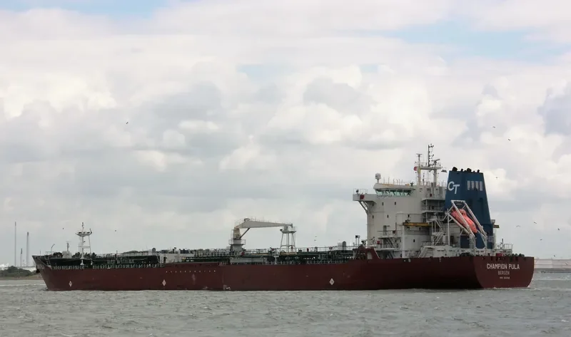CHAMPION PULA Tanker IMO 9341146 photo 2