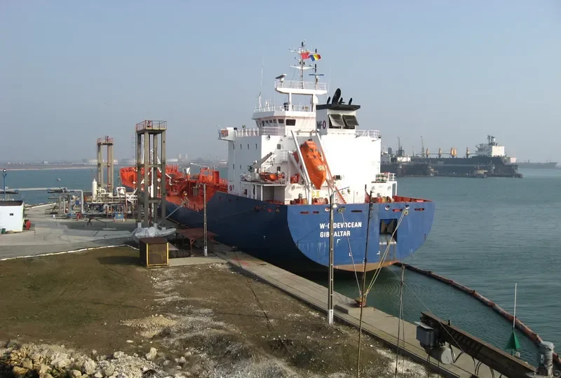 COROMEL Tanker IMO 9341378 photo 5