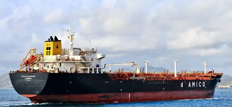 DELPHINE Tanker IMO 9341512 photo 2