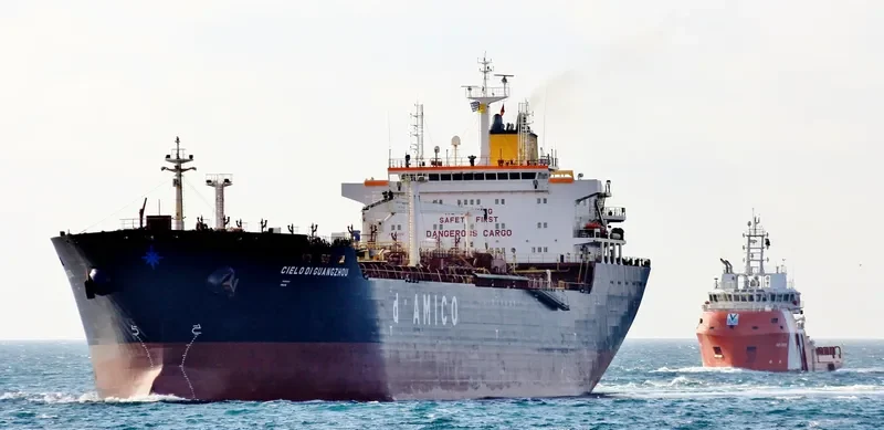 DELPHINE Tanker IMO 9341512 photo 5