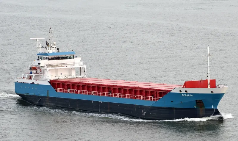 KARESSA Container Ship IMO 9341770 photo 6