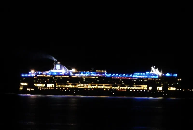 NORWEGIAN PEARL Passenger Ship IMO 9342281