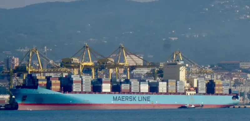 MAERSK ALTAIR Container Ship IMO 9342499 photo 8