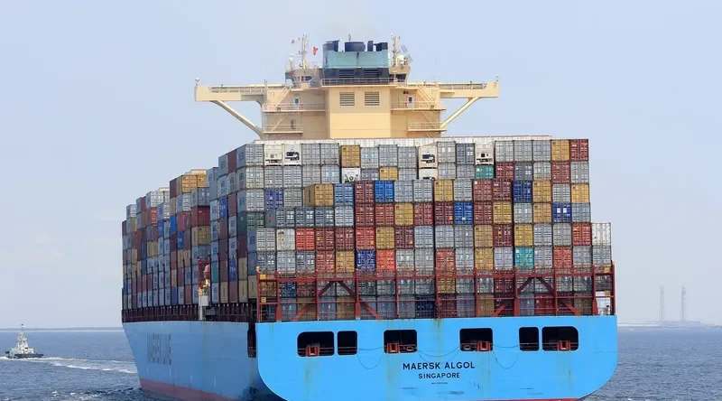 MAERSK ALGOL Container Ship IMO 9342528 photo 4