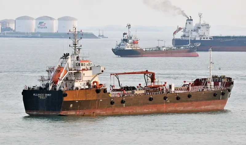ALLIANCE SPIRIT Tanker IMO 9342619 photo 2