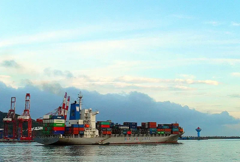 WAN HAI 316 Container Ship IMO 9342700 photo 9