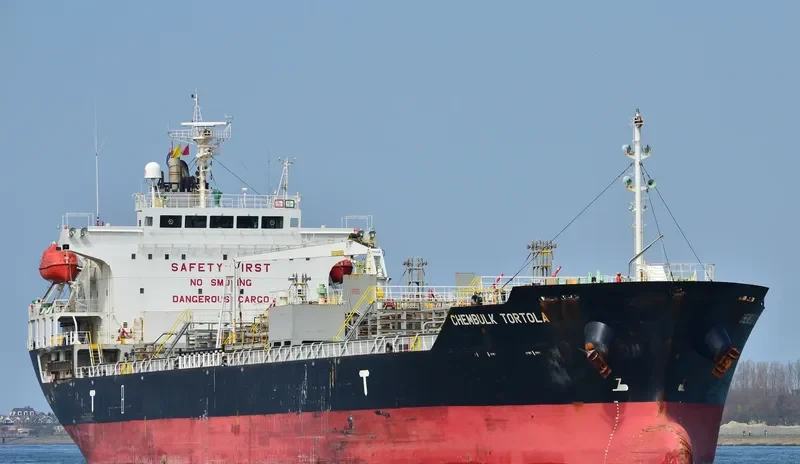 AMIAS Tanker IMO 9342786 photo 8