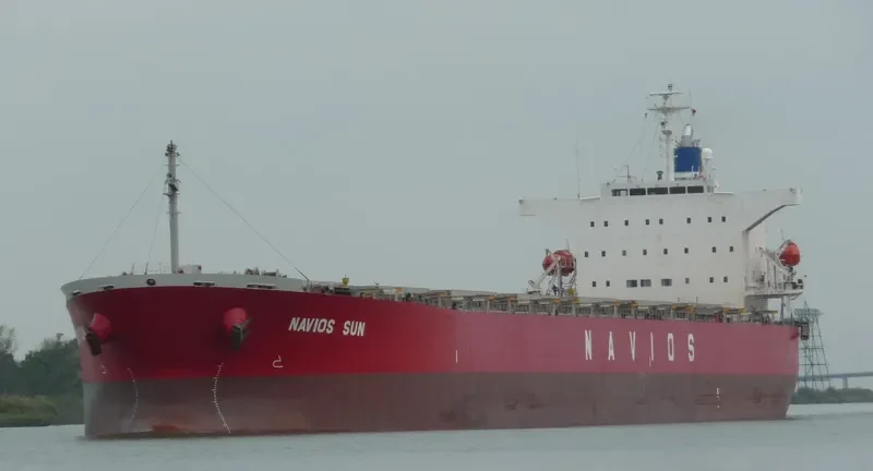 NAVIOS SUN Bulk Carrier IMO 9342865 photo 8