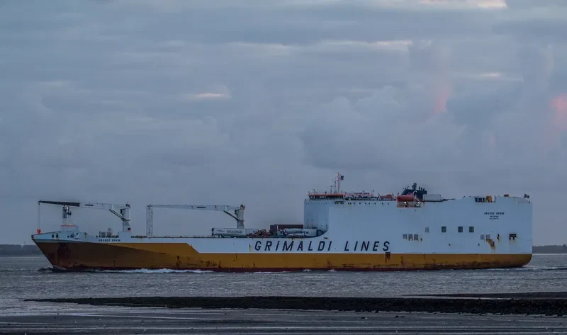 GRANDE BENIN Ro-Ro IMO 9343170 photo 6