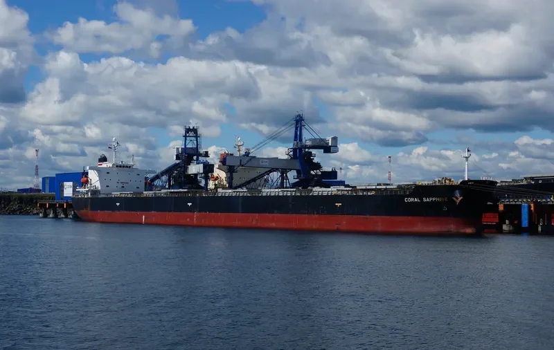 CORAL SAPPHIRE Bulk Carrier IMO 9343302 photo 10