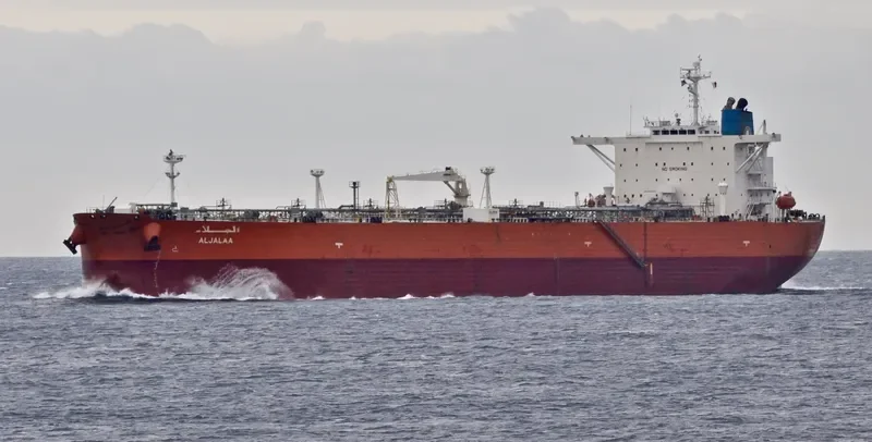 ALJALAA Tanker IMO 9343338 photo 8