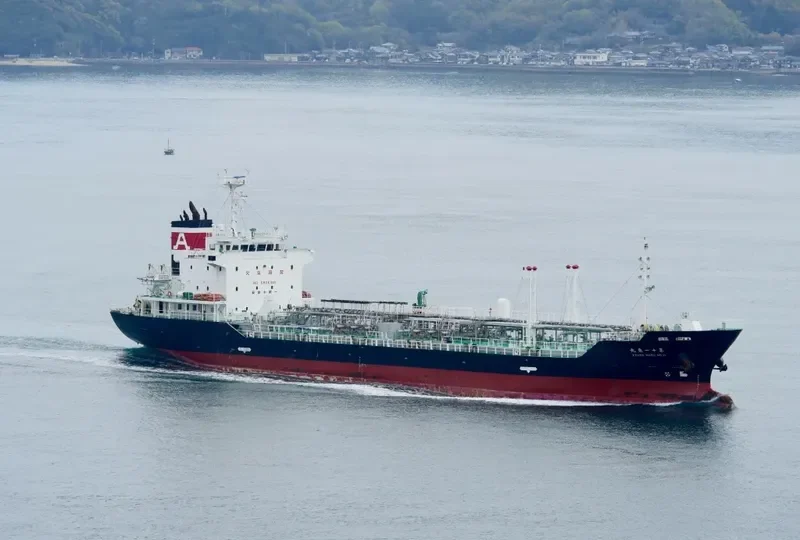 AZUMA MARU NO.11 Tanker IMO 9343807 photo 6