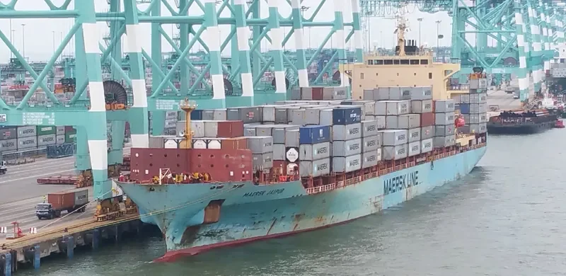 MAERSK JAIPUR Container Ship IMO 9343974 photo 7