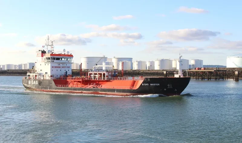 B GAS MASTER General Cargo IMO 9344203 photo 8