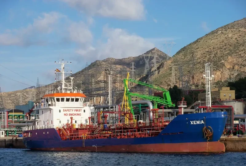 XENIA Tanker IMO 9344318 photo 4