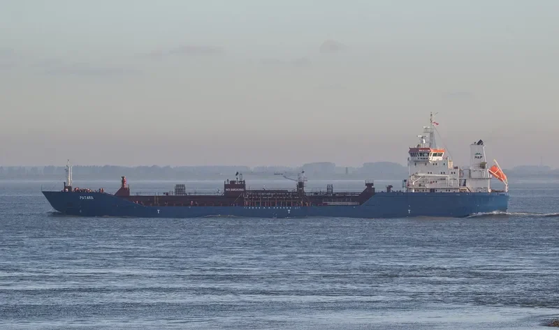 PATARA Tanker IMO 9344423 photo 4