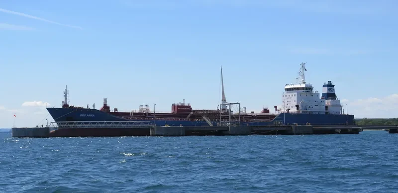 BRO ANNA Tanker IMO 9344435 photo 4