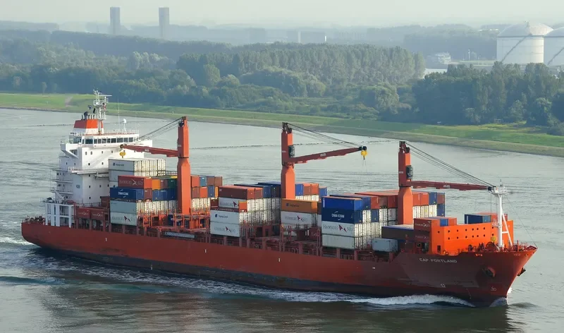SAN PORTLAND Container Ship IMO 9344631 photo 3