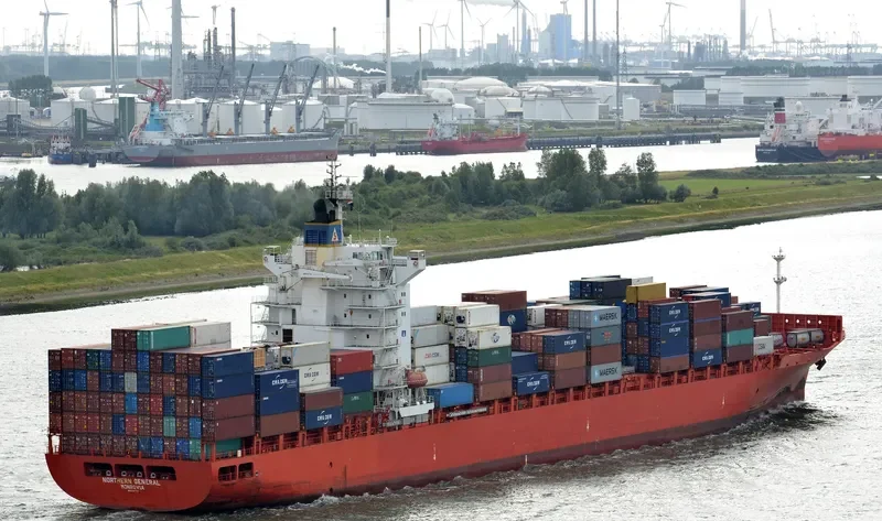NORTHERN GENERAL Container Ship IMO 9344708 photo 2