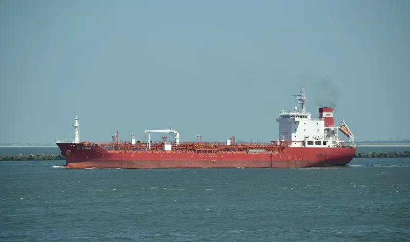 EL ZORRO Tanker IMO 9344801 photo 9