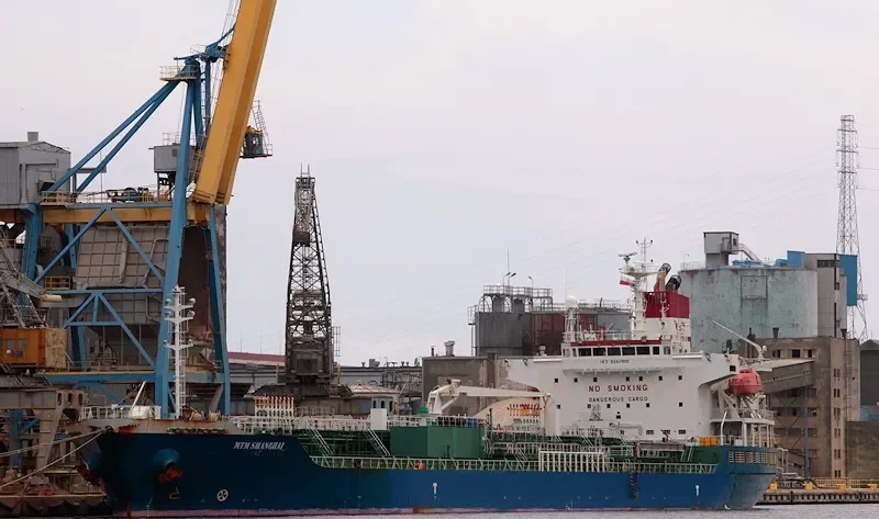 MTM SHANGHAI Tanker IMO 9345908 photo 5