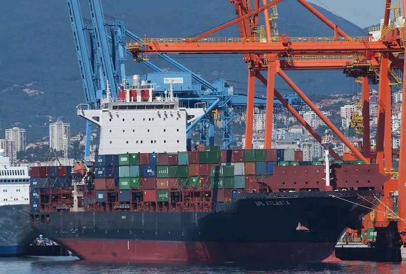 NAVIOS NERINE Container Ship IMO 9345972 photo 4