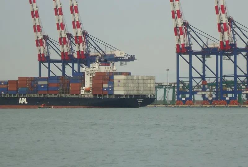 NORTHERN DEPENDANT Container Ship IMO 9345984 photo 9