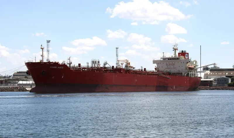 GRAND ACE2 Tanker IMO 9346079 photo 8