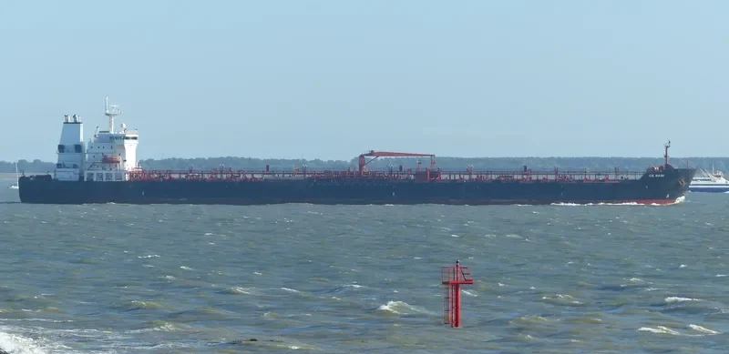 CABO SAN VICENTE Tanker IMO 9346433 photo 5