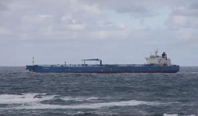 FSL SHANGHAI Tanker IMO 9346744 photo 4