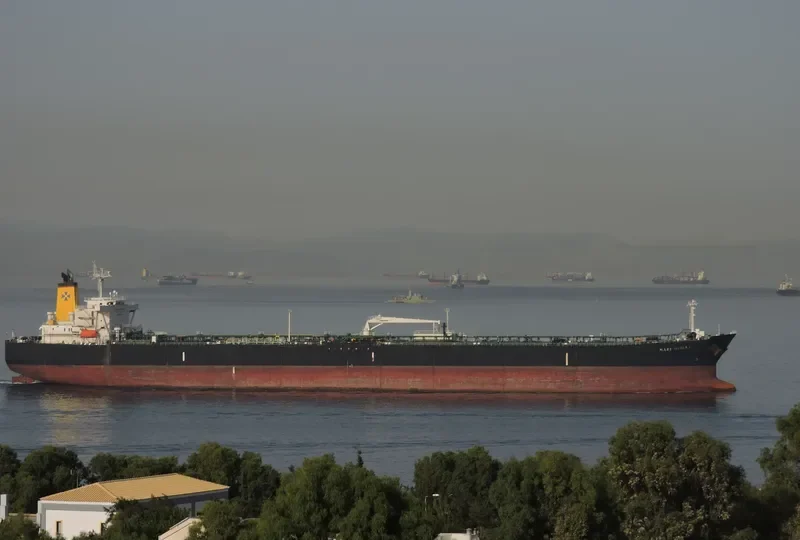 MARE ORIENS Tanker IMO 9346873 photo 6