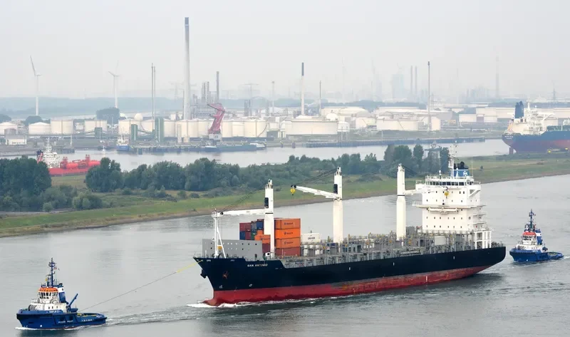 SAN ANTONIO Container Ship IMO 9347267 photo 4