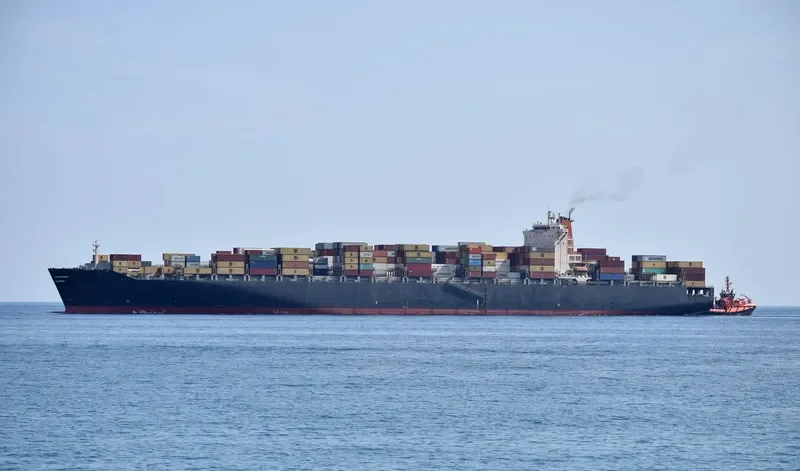 MAERSK ERIE Container Ship IMO 9347425 photo 6