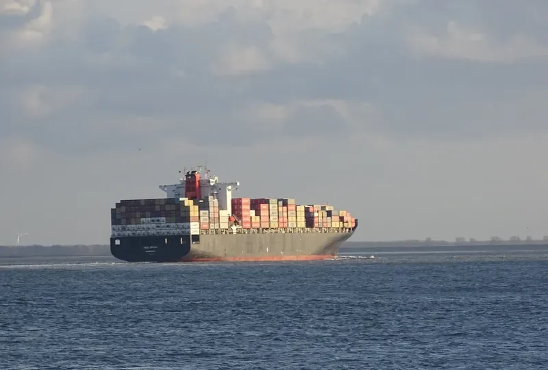 KMTC COLOMBO Container Ship IMO 9347437 photo 3