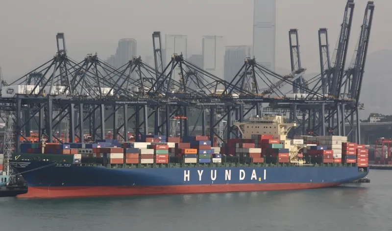 HYUNDAI FAITH Container Ship IMO 9347554 photo 7