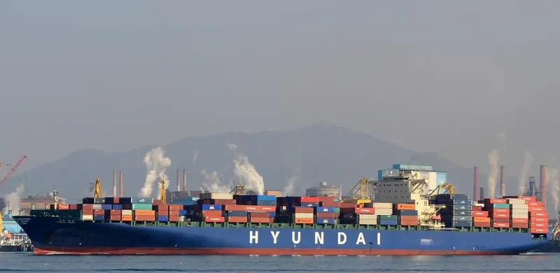 HYUNDAI FORCE Container Ship IMO 9347566 photo 4