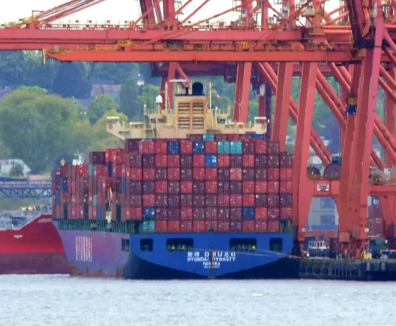 HYUNDAI DYNASTY Container Ship IMO 9347578 photo 7