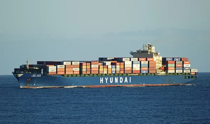 HYUNDAI SUPREME Container Ship IMO 9347619 photo 8
