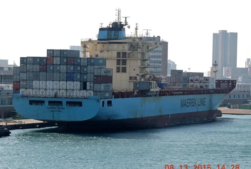 MAERSK IZMIR Container Ship IMO 9348168 photo 2