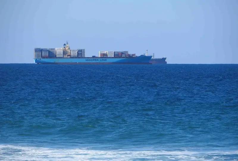 MAERSK IZMIR Container Ship IMO 9348168 photo 6