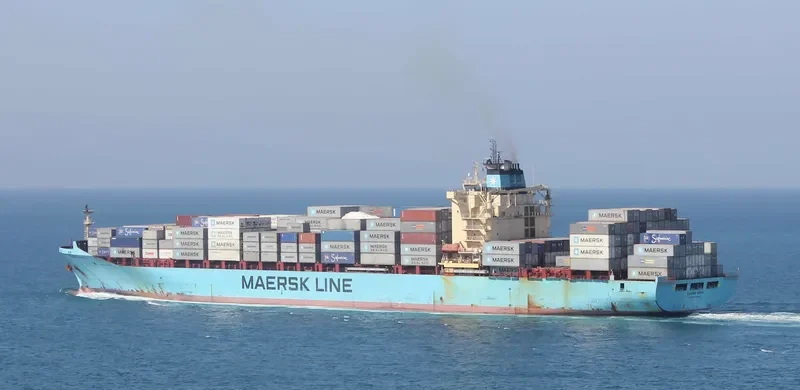 MAERSK IZMIR Container Ship IMO 9348168 photo 7
