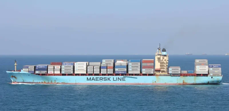 MAERSK IZMIR Container Ship IMO 9348168 photo 8
