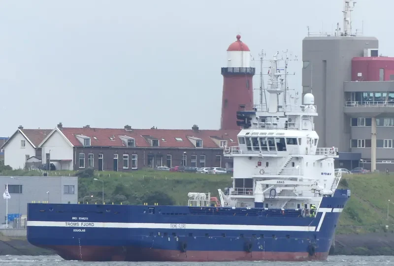 TROMS FJORD Offshore Vessel IMO 9348211 photo 9